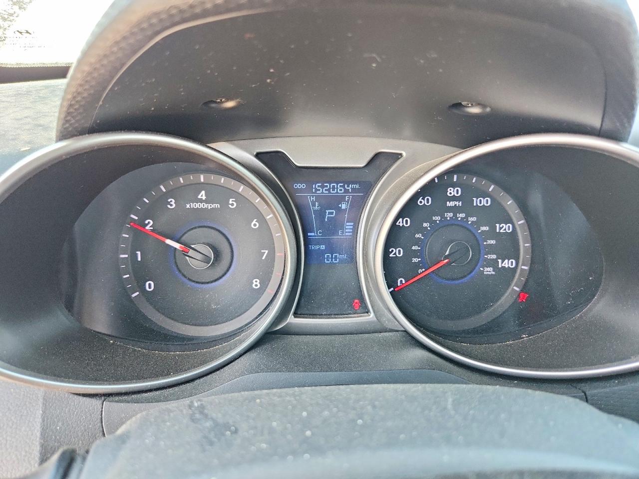 Hyundai VELOSTER Base