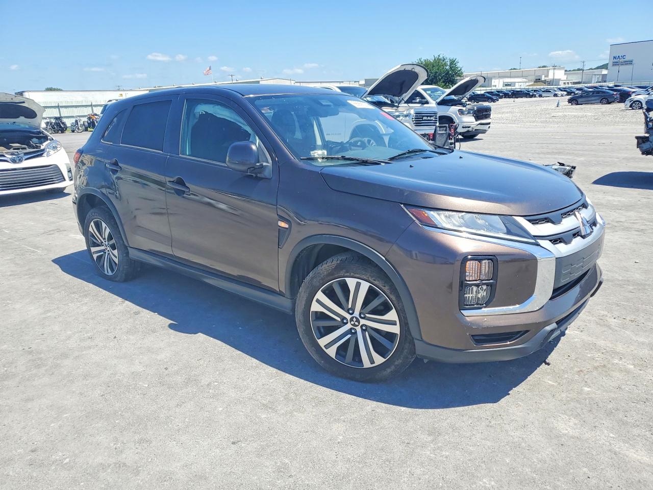 Mitsubishi Outlander Es