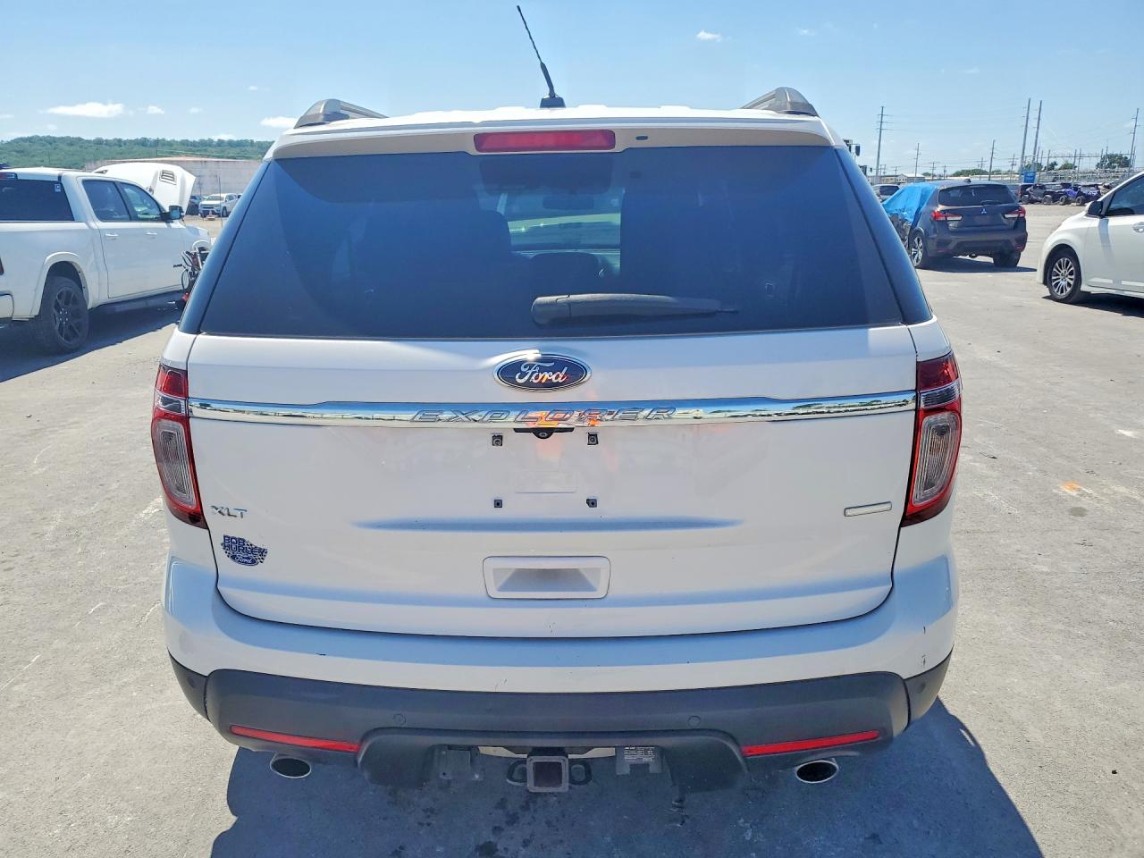 Ford Explorer Xlt