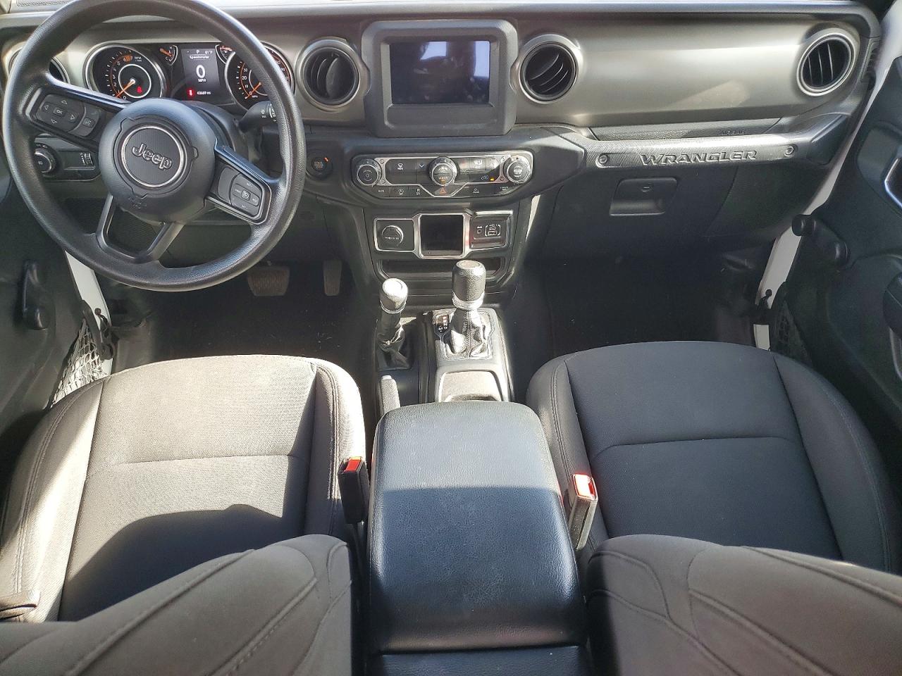 Jeep Wrangler Sport