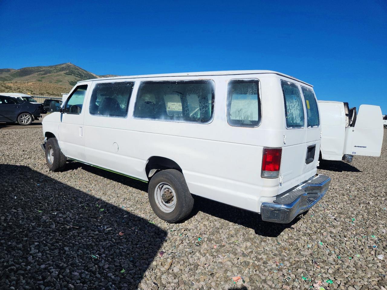 Ford Econoline E350 Super Duty
