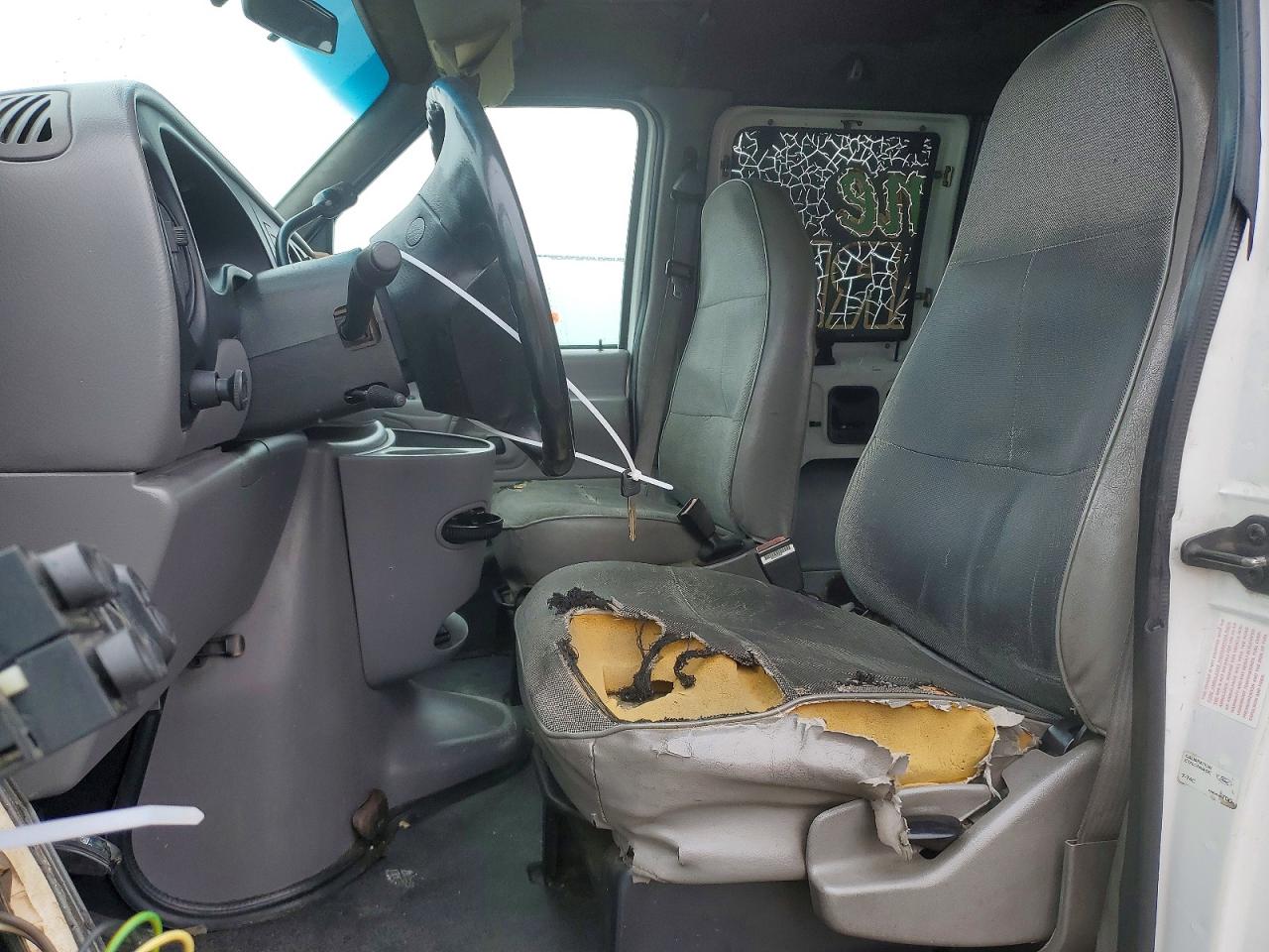 Ford Econoline E350 Super Duty