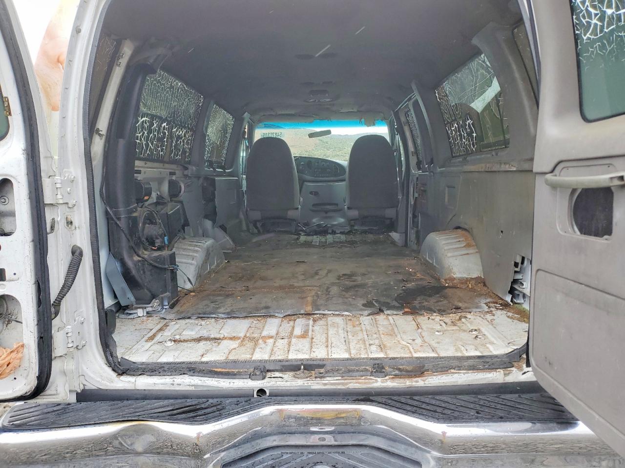 Ford Econoline E350 Super Duty