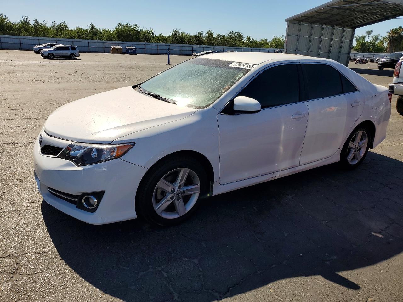 Salvage Toyota Camry Image