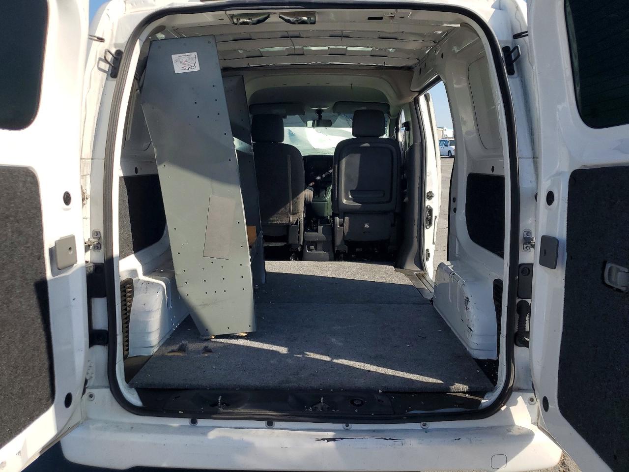 Nissan Nv Sv