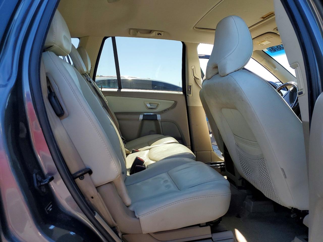 Volvo XC90 3.2