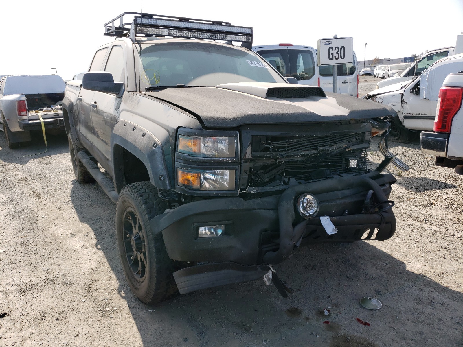 Salvage Chevrolet Silverado Image