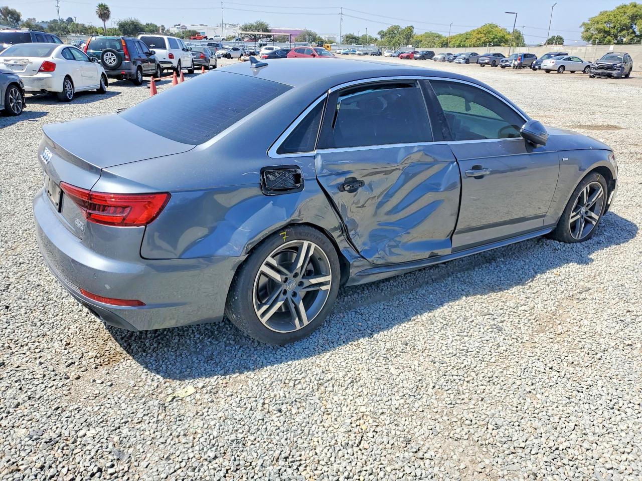 Audi A4 Premium Plus
