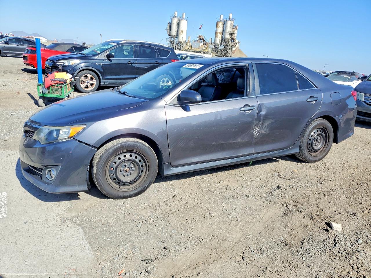 Salvage Toyota Camry Image