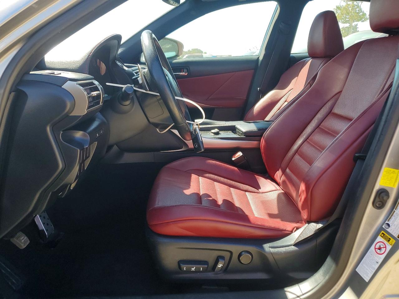Lexus Is Base