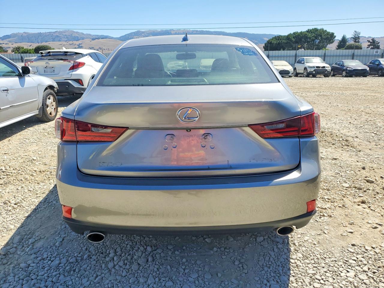 Lexus Is Base