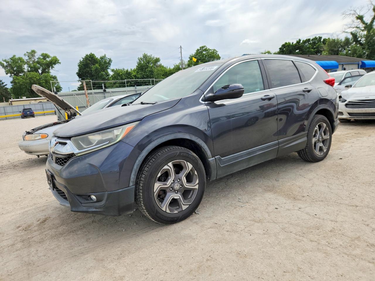 Salvage Honda Crv Image