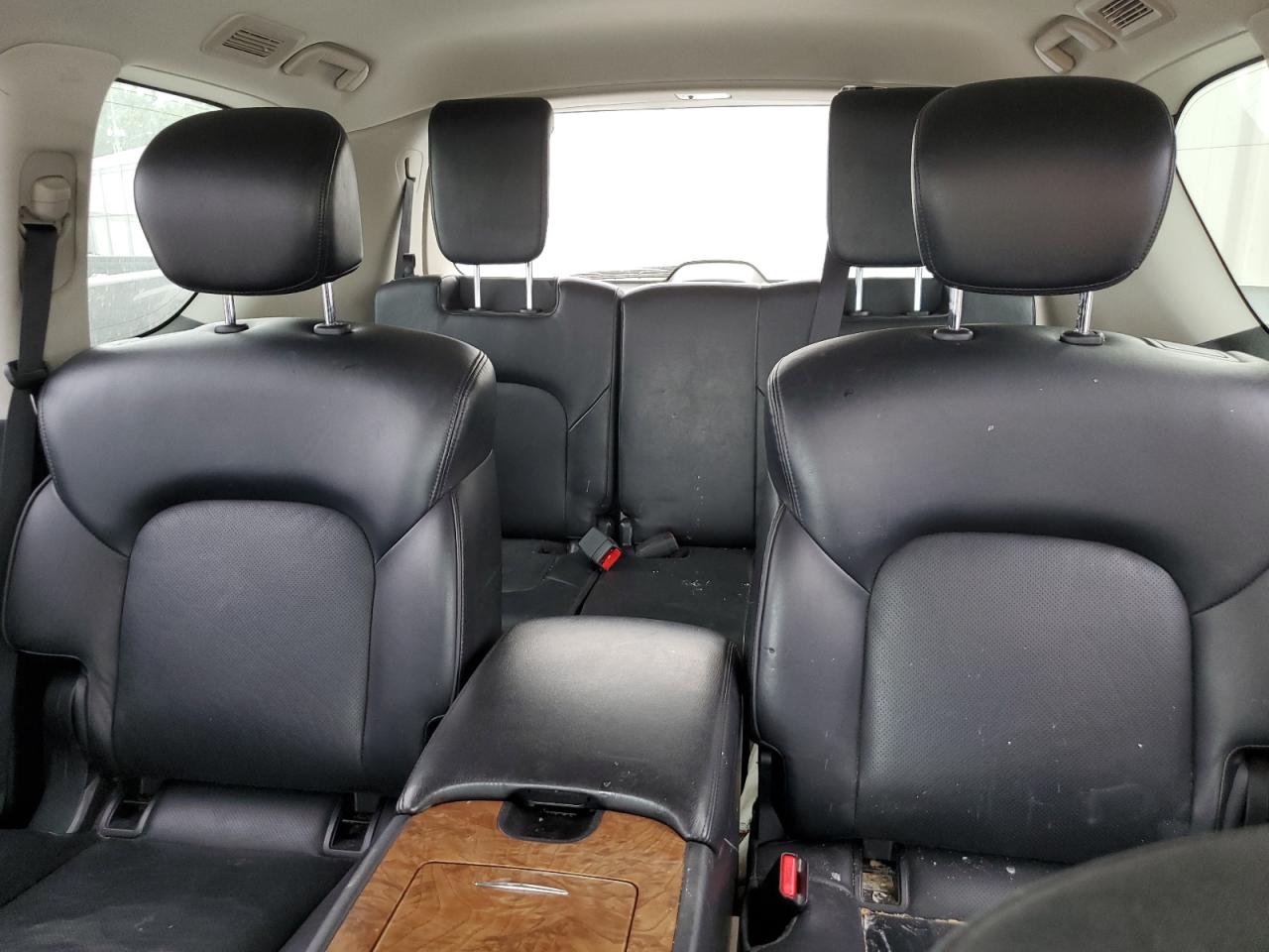 Nissan Armada Sl