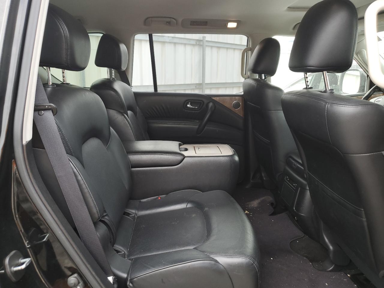 Nissan Armada Sl
