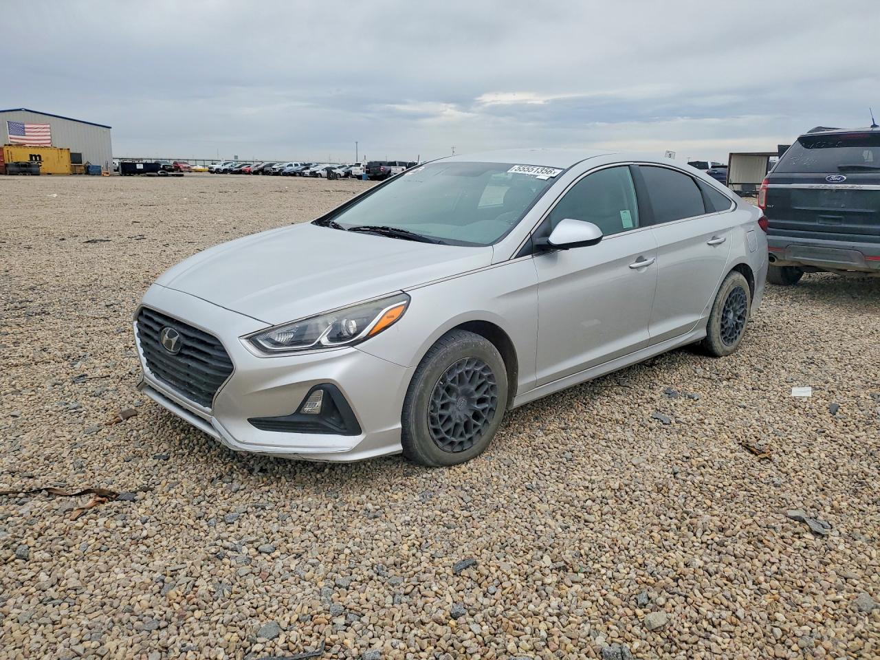 Salvage Hyundai SONATA Image