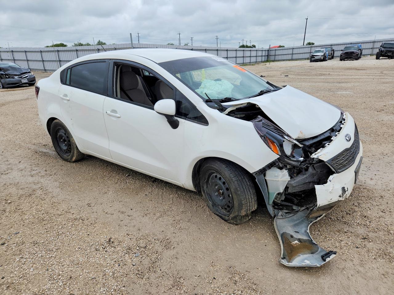 Kia Rio Lx