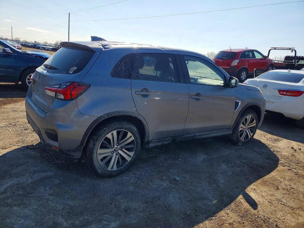 Mitsubishi Outlander Es