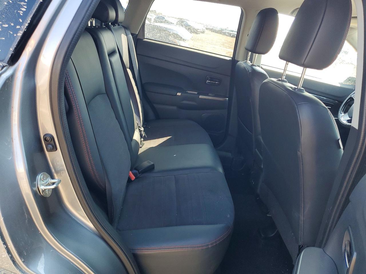 Mitsubishi Outlander Es