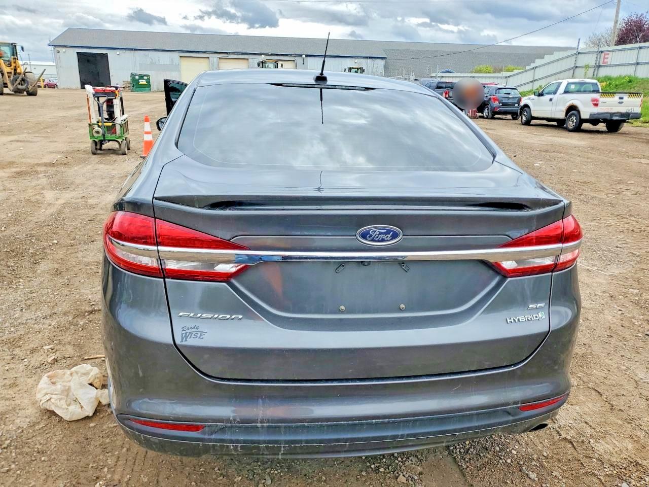 Ford Fusion Se Hybrid