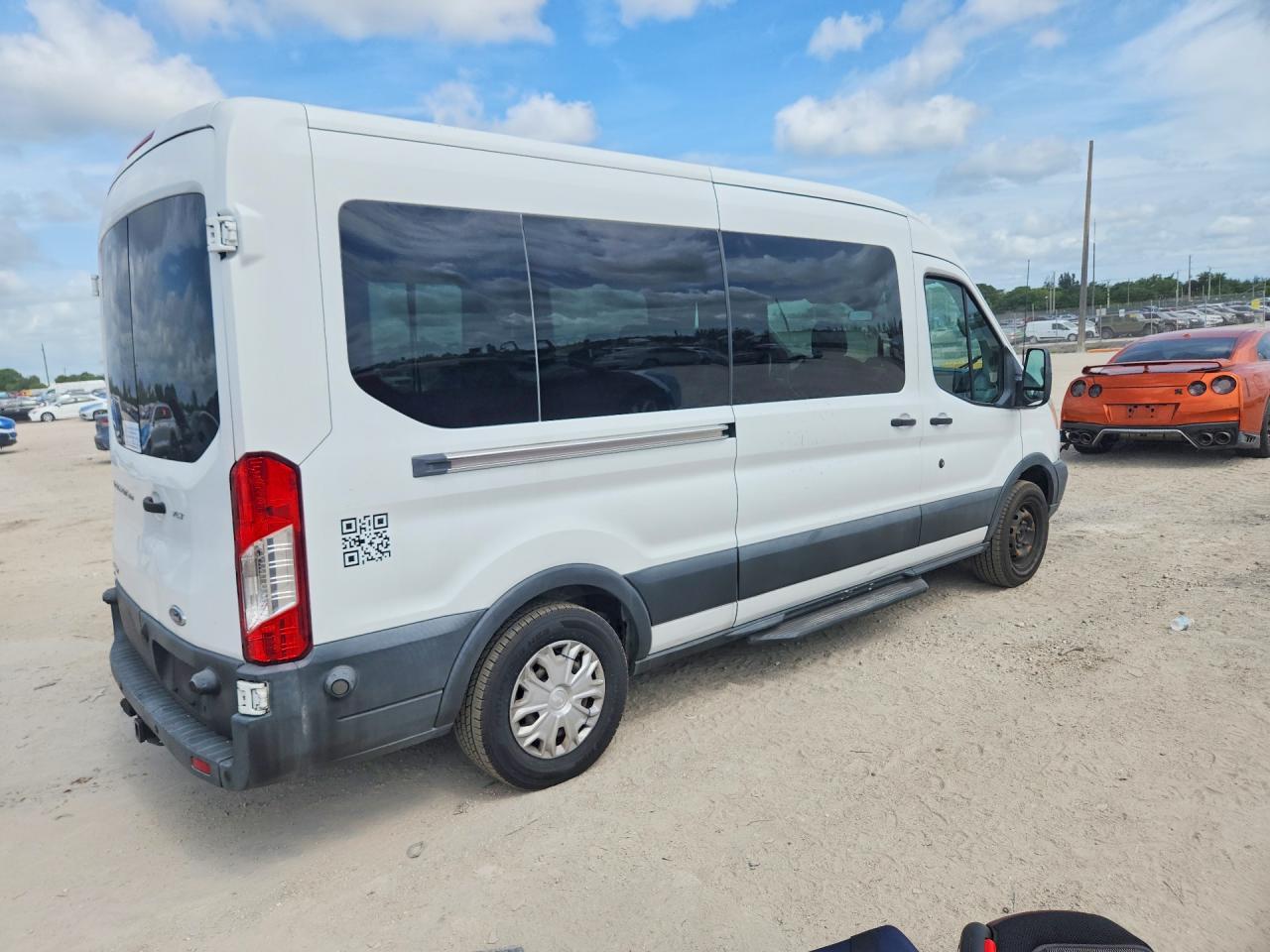 Ford Transit T-350