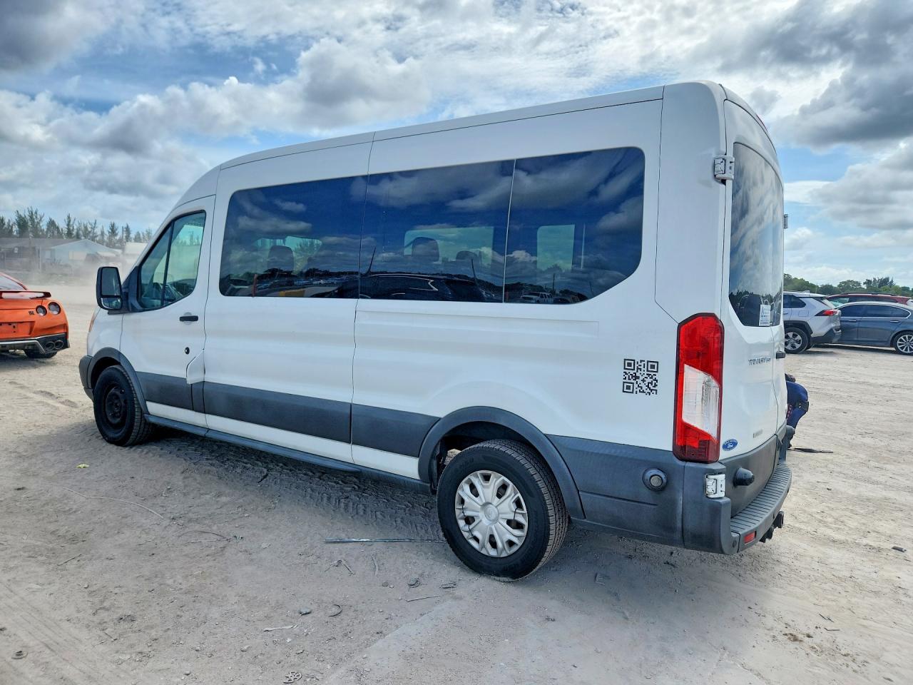 Ford Transit T-350