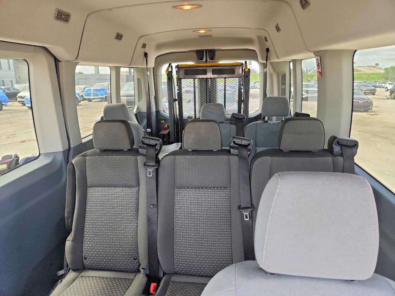 Ford Transit T-350