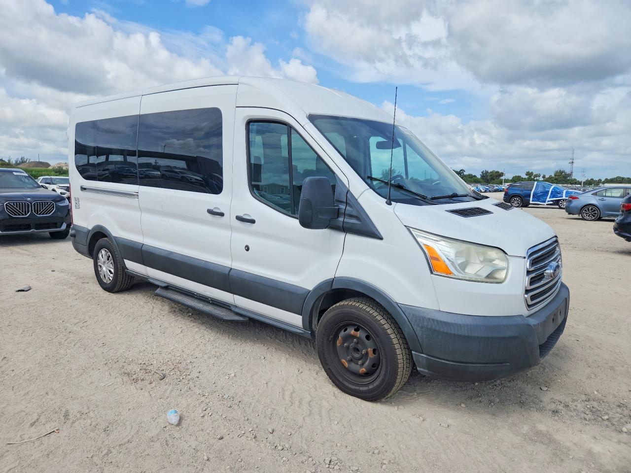 Ford Transit T-350