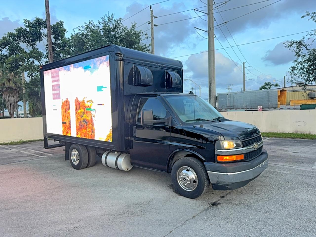 Salvage Chevrolet Express Image