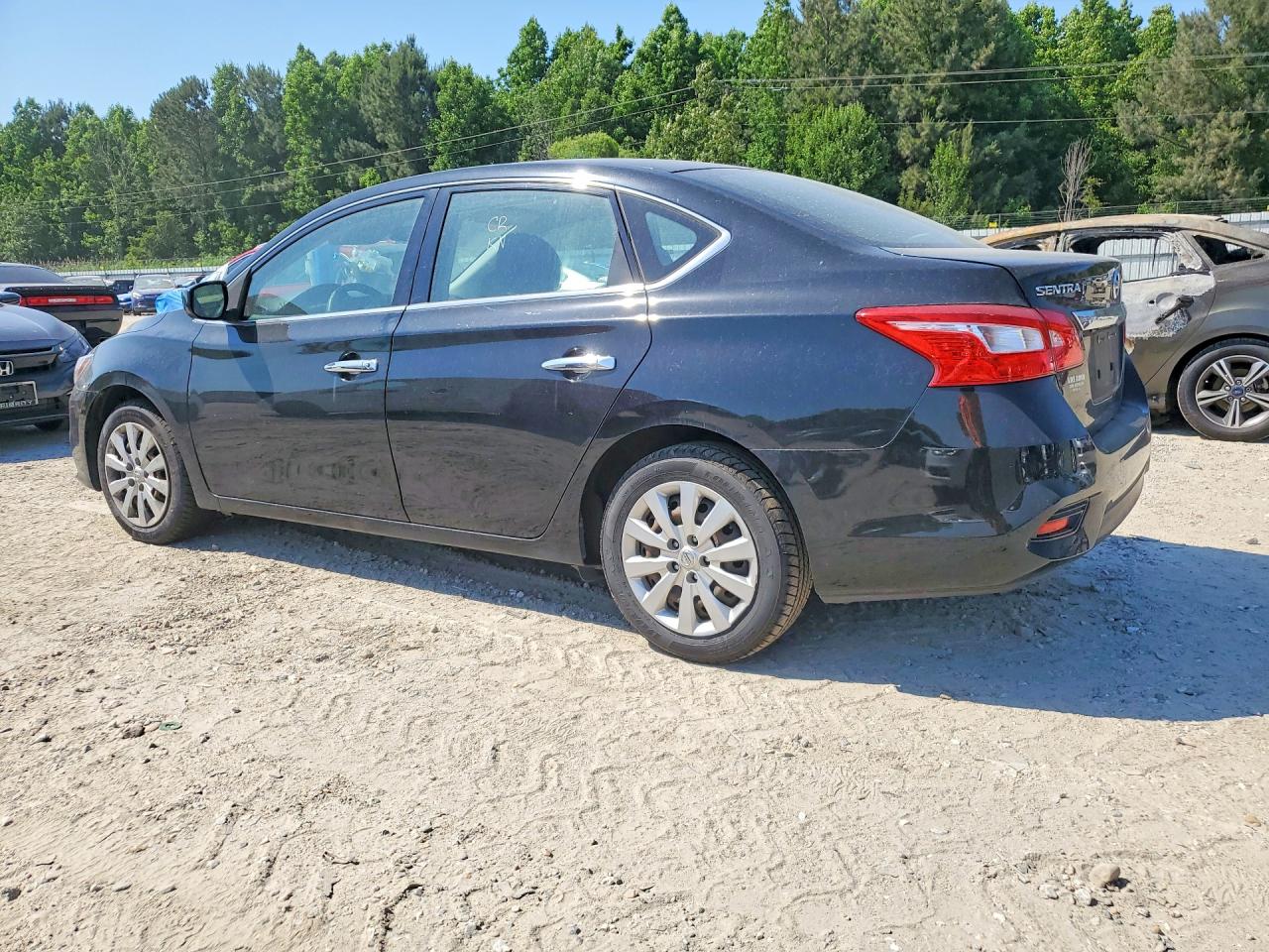 Nissan Sentra S