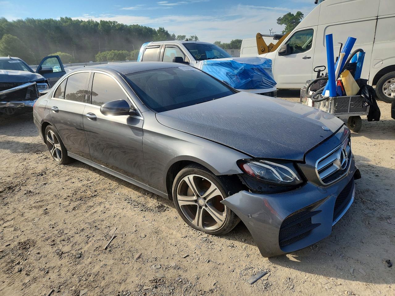 Mercedes-Benz E-Class 300 4matic