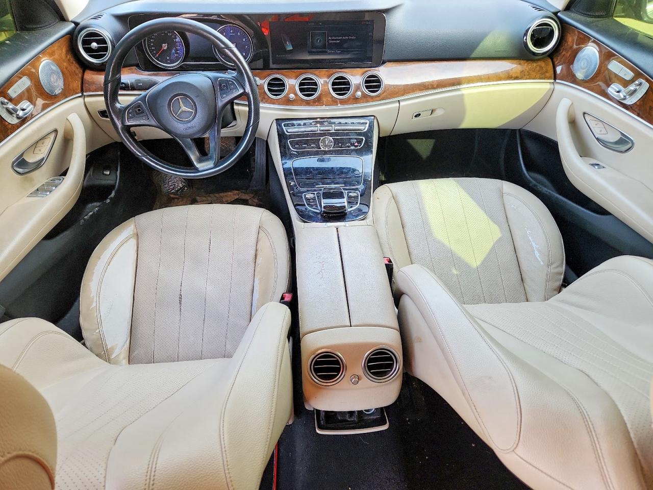 Mercedes-Benz E-Class 300 4matic