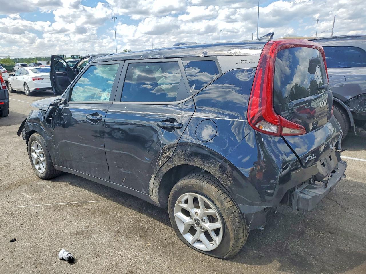 Kia Soul Lx