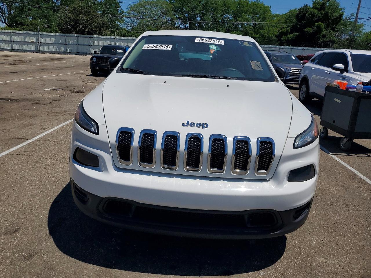 Jeep Cherokee Sport