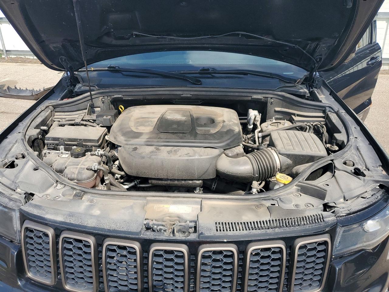 Jeep Grand Cherokee Laredo