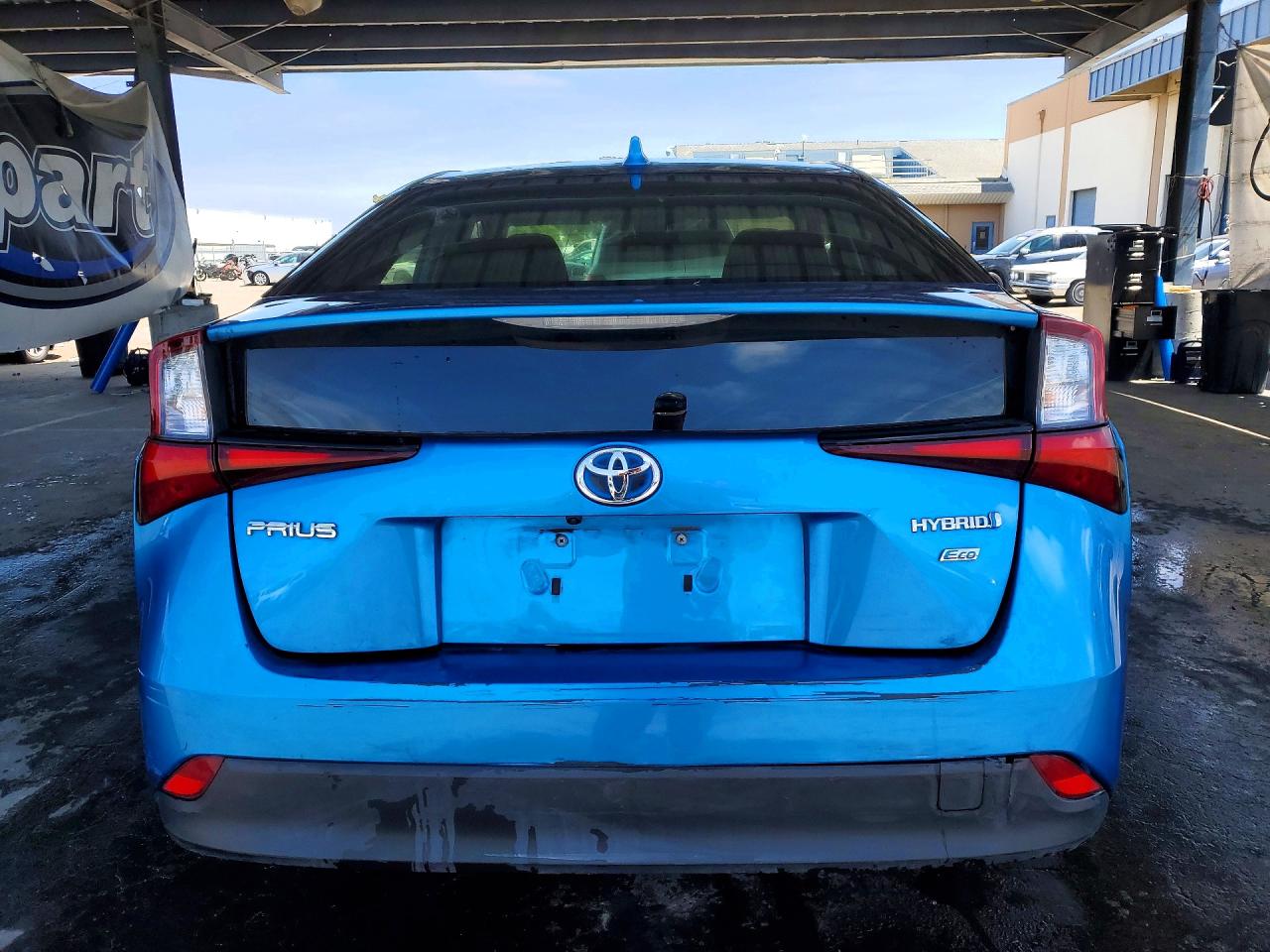 Toyota Prius L Eco