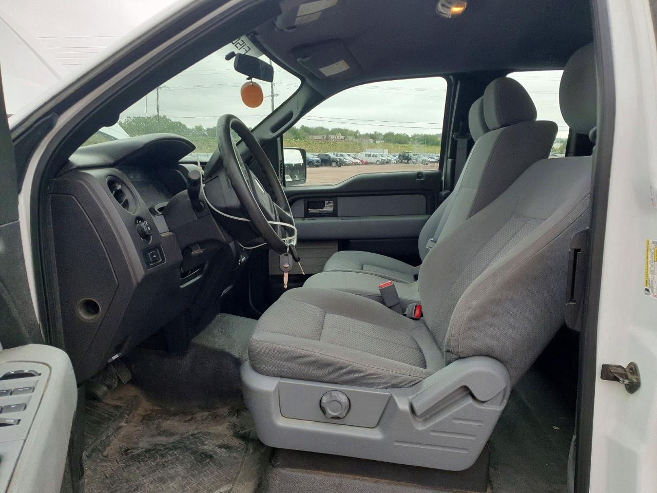 Ford F-150 Super Cab