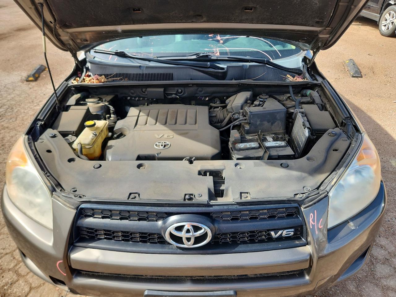 Toyota RAV4 Base