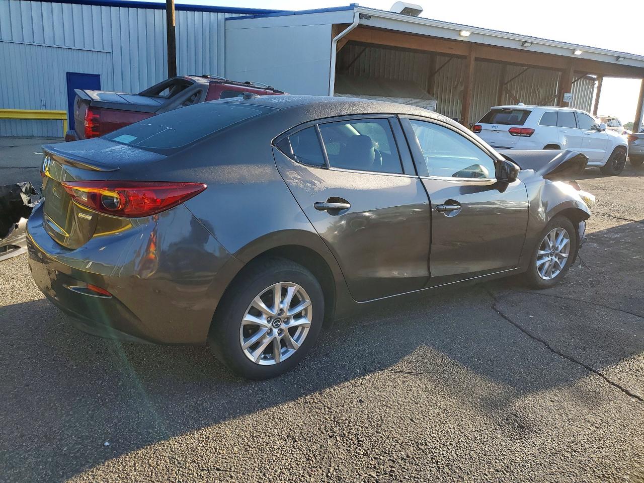 Mazda 3 Grand To Grand Touring