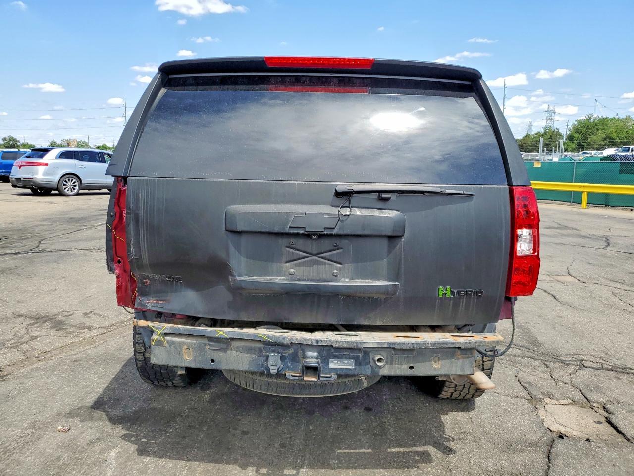 Chevrolet Tahoe Hybrid