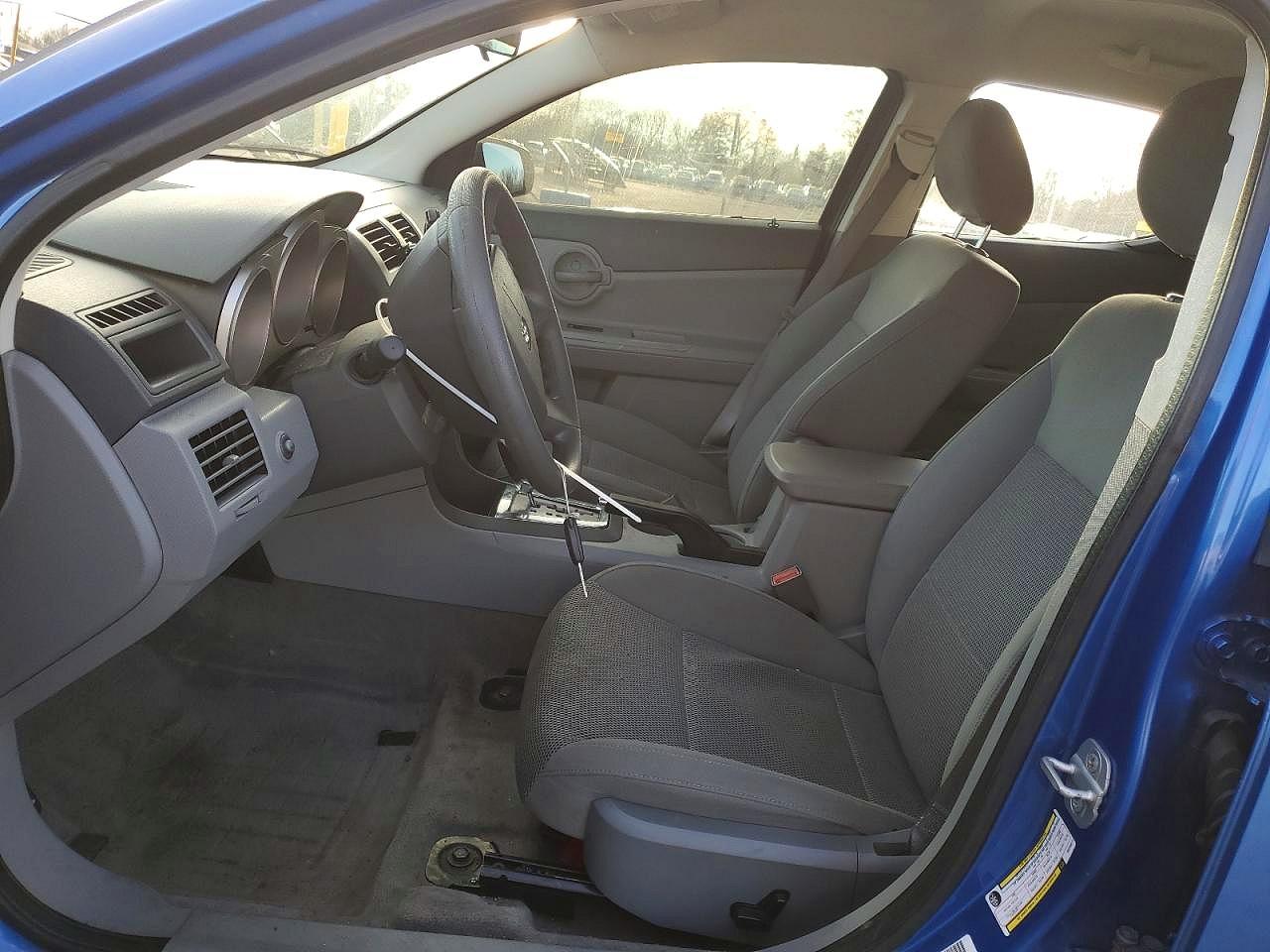 Dodge Avenger Se
