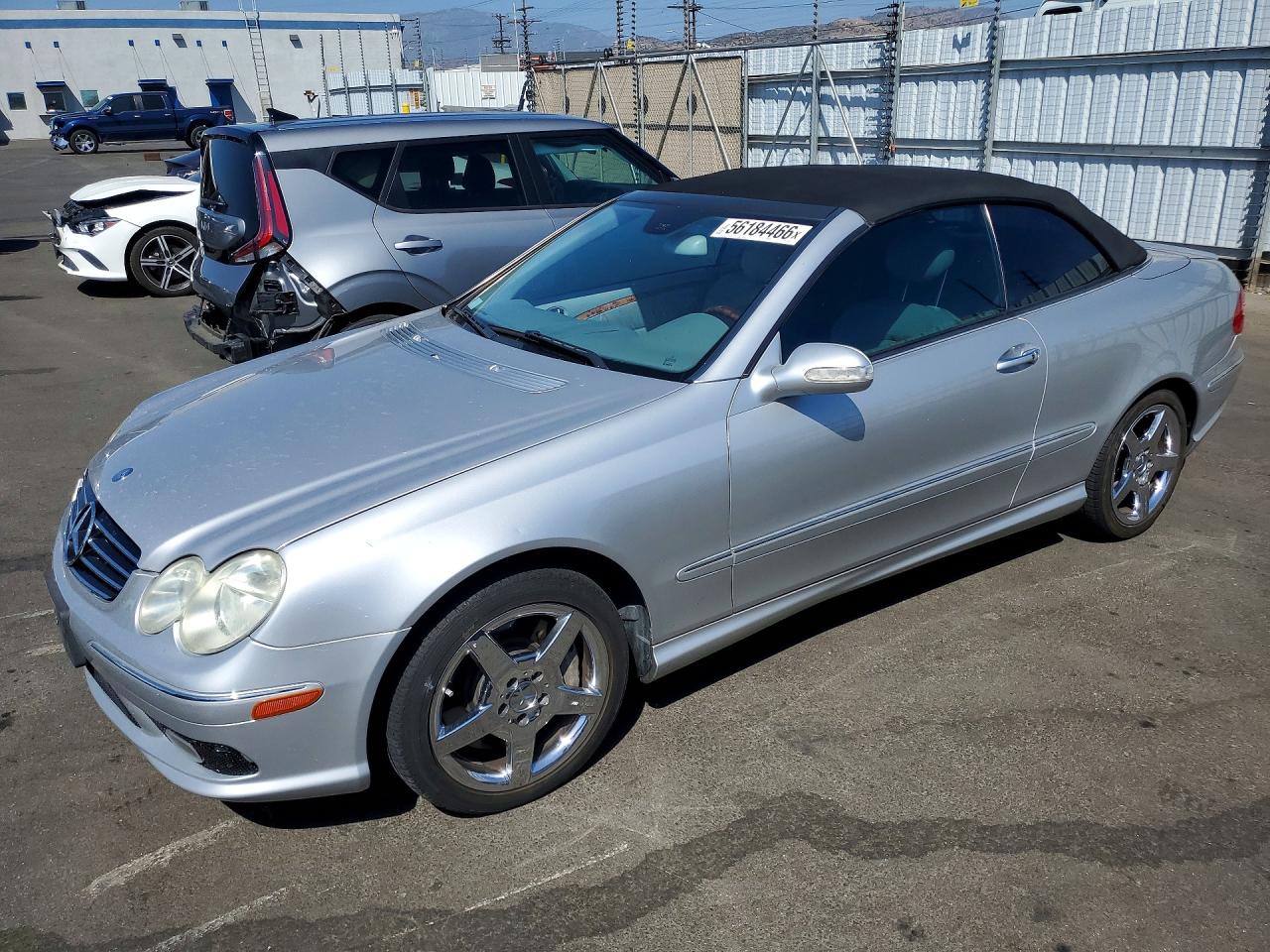 Salvage Mercedes-Benz Clk-class Image