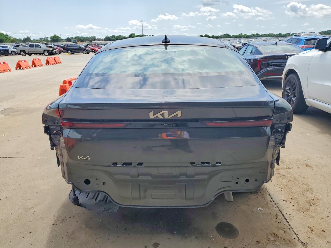 Kia K4 Lxs