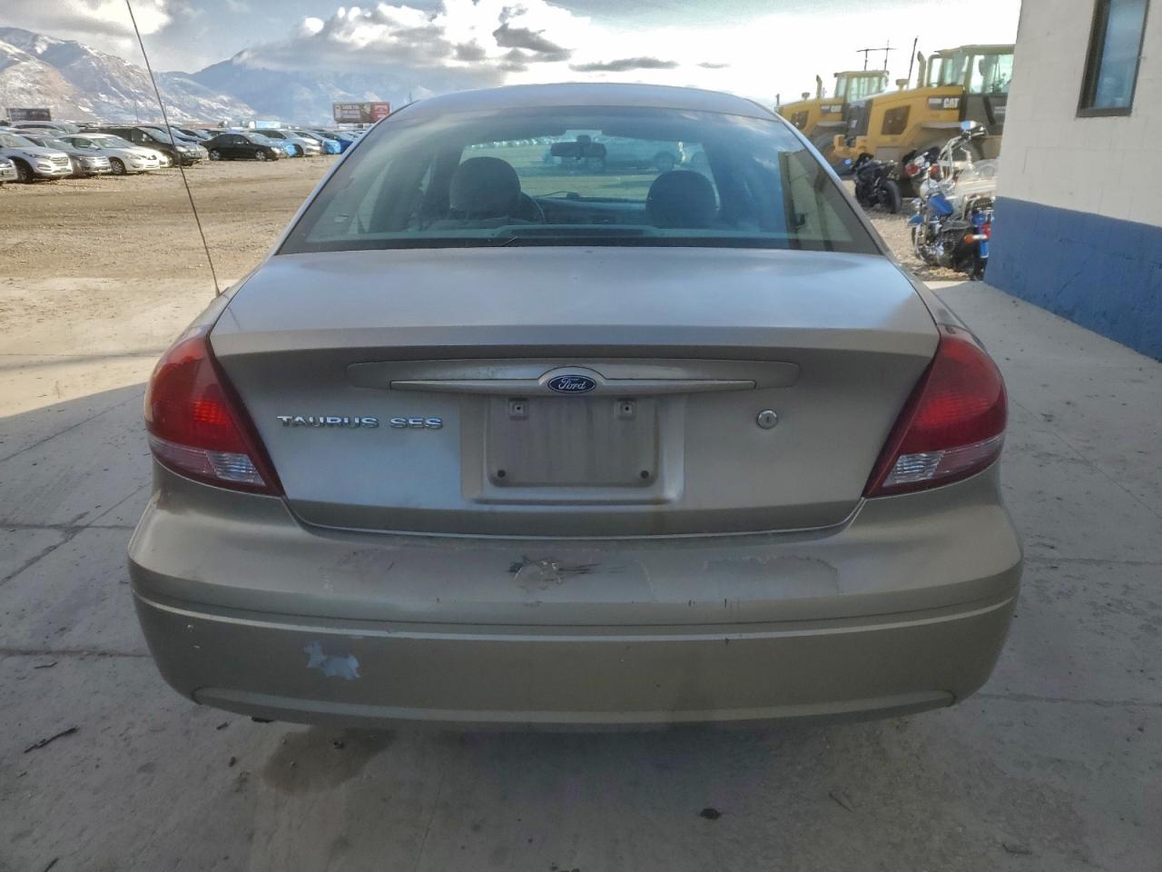 Ford Taurus Ses