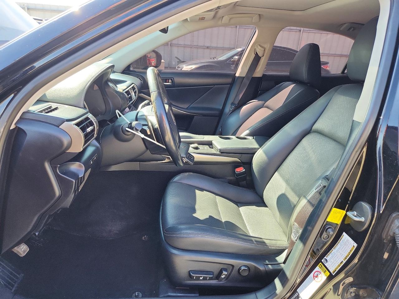 Lexus Is 300
