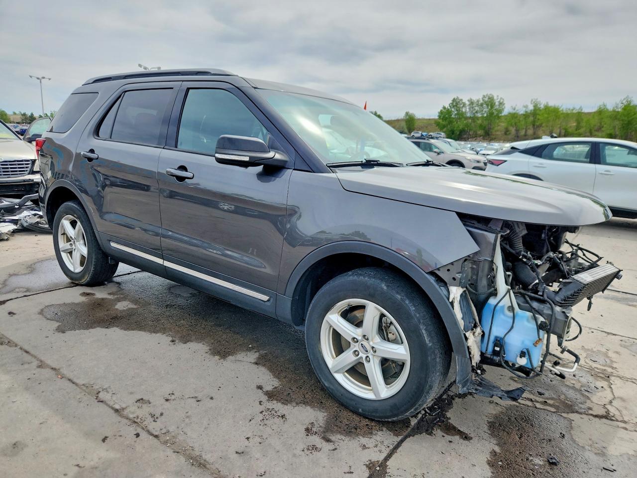 Ford Explorer Xlt