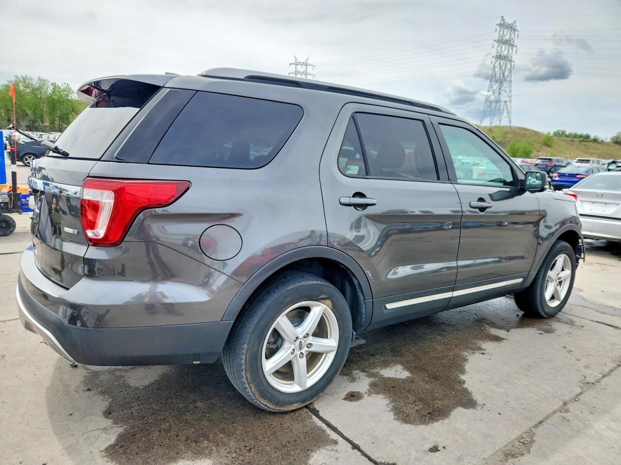 Ford Explorer Xlt