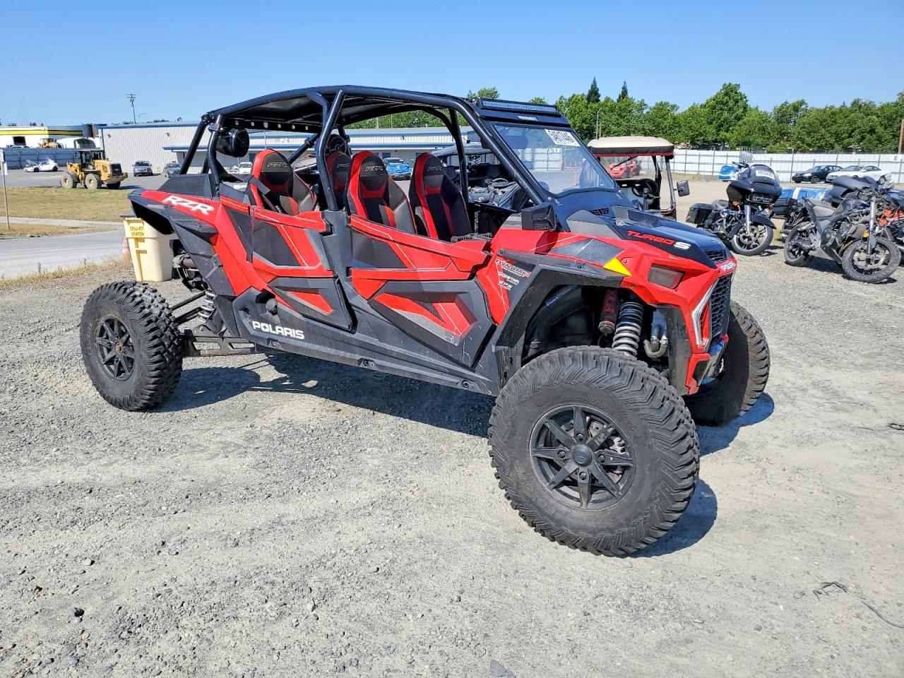 Salvage Polaris RZR Image