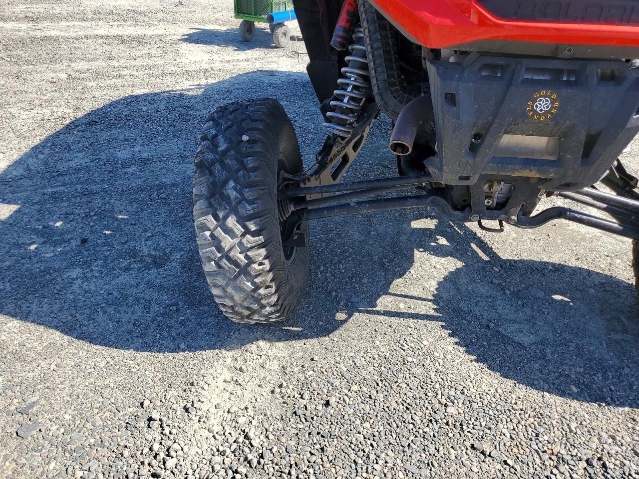 Polaris RZR
