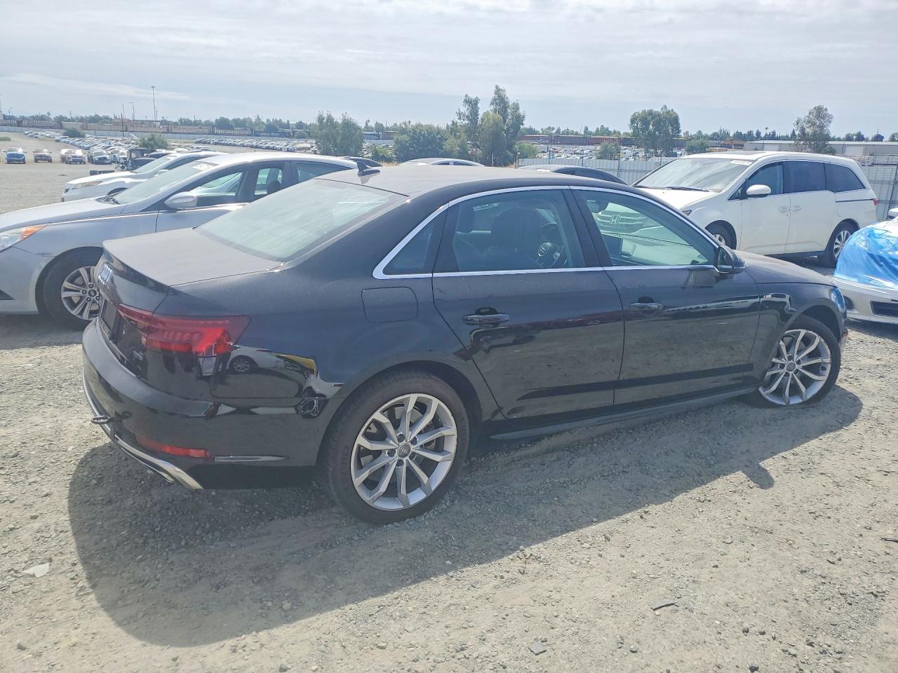 Audi A4 Premium Plus