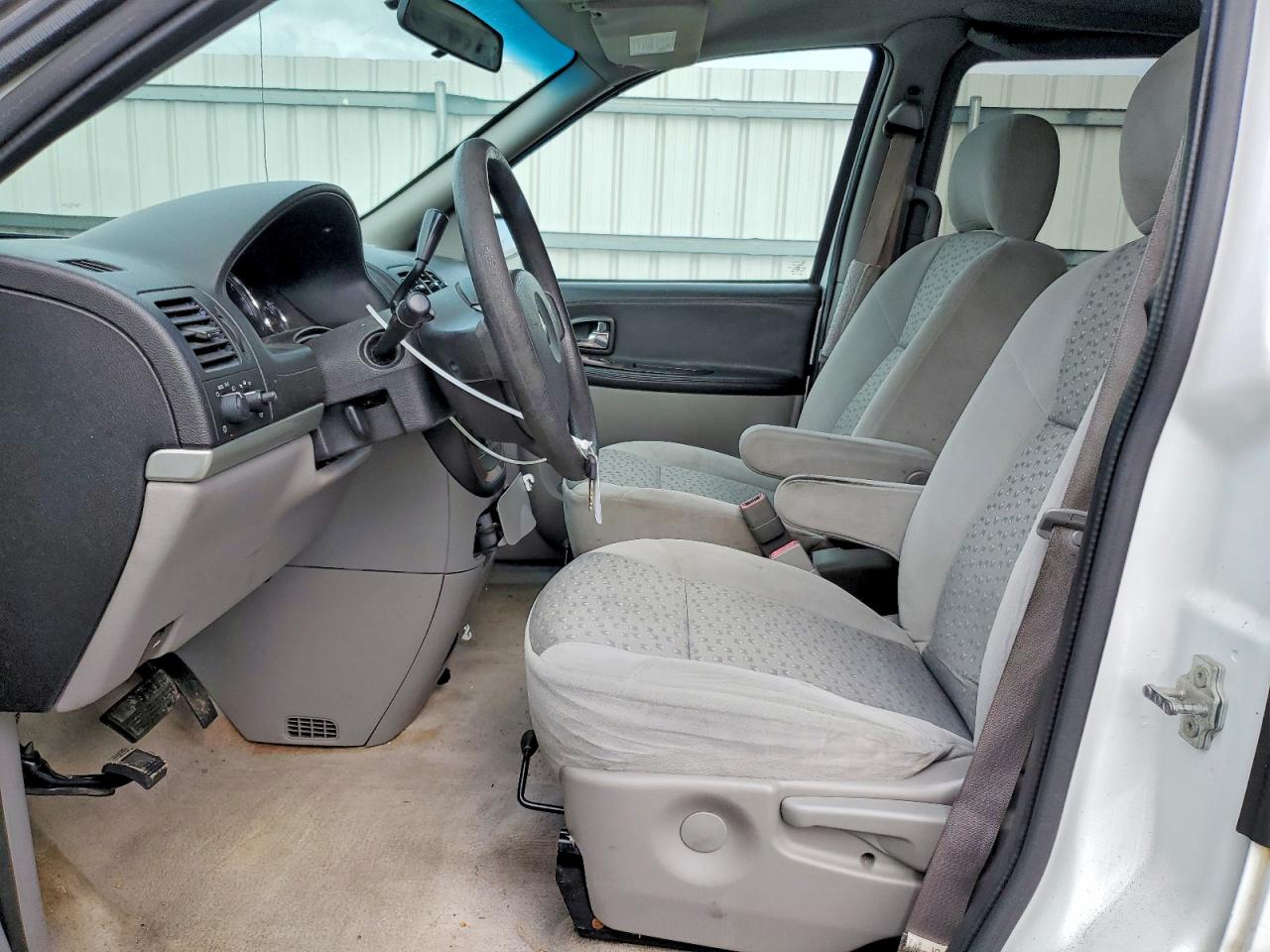 Chevrolet Uplander Ls